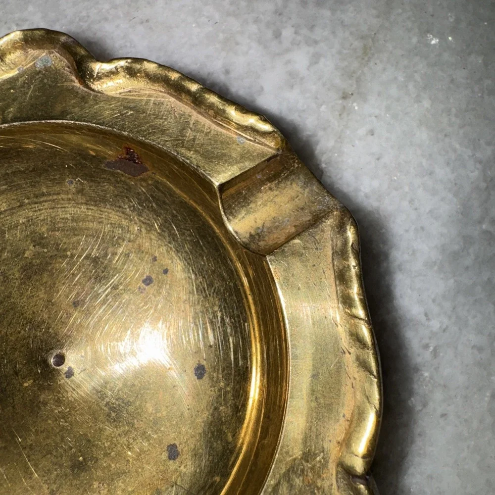Heavey Brass Ornate Ashtray Made in India-‎ 4 Cigarette Rests